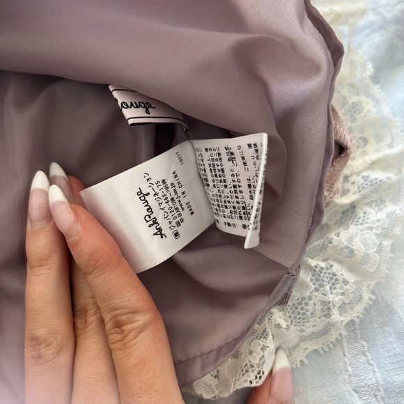 Beautiful Garter Detail Skirt - Picture 5 of 6